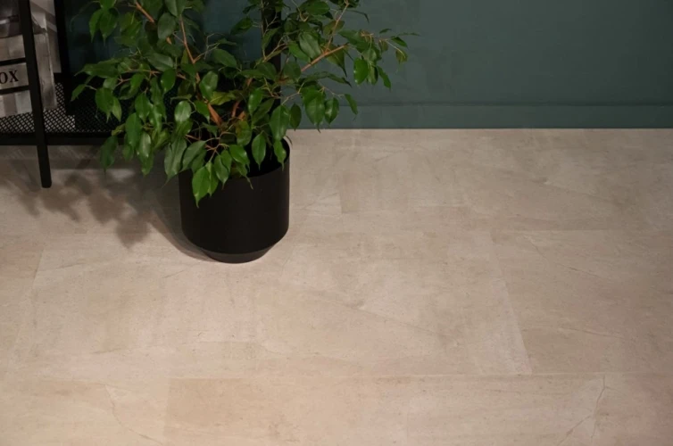 Виниловый Ламинат Винилам / Vinilam Ceramo Stone 71615 Бетон белый на Otdelka1.ru