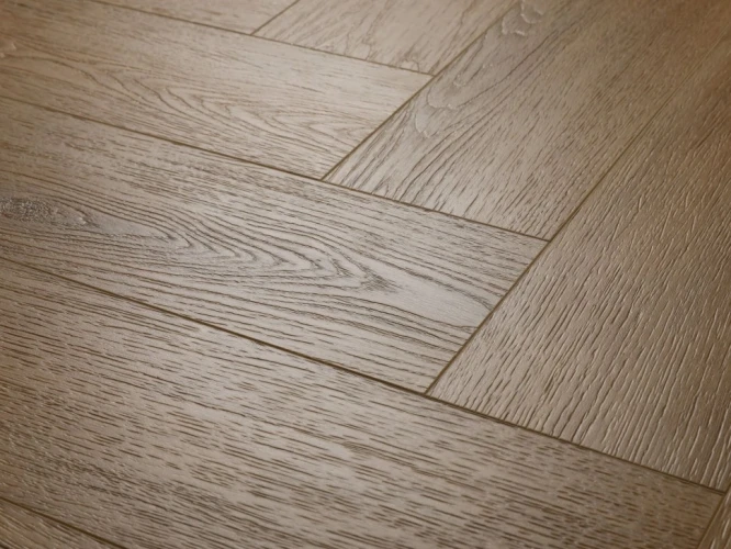 Кварц-виниловый ламинат Lamiwood Venezia 215 Дуб Прато на Otdelka1.ru