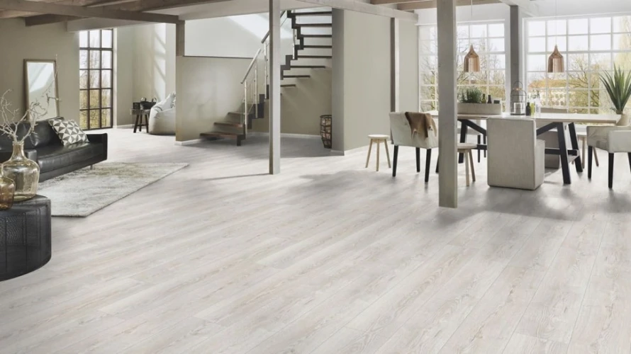 Ламинат Кроношпан / Kronospan Super Natural Classic K484 Misty Sterling Oak на Otdelka1.ru