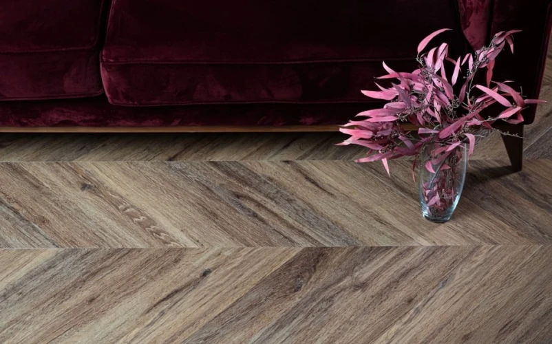 Виниловый Ламинат Винилам / Vinilam Parquet Chevron I107516 Шеврон Лувр на Otdelka1.ru