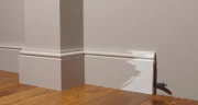 Плинтус полимерный Decor Dizayn DD31 на Otdelka1.ru