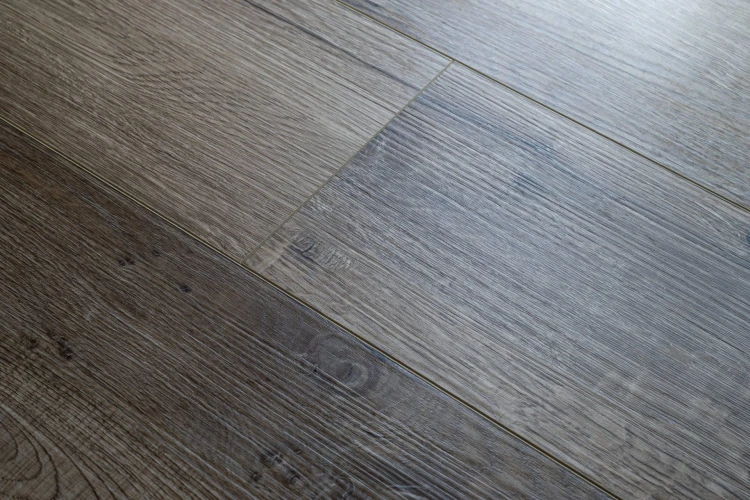 Кварц-виниловая плитка Damy Floor Family клеевая Дуб Изысканный на Otdelka1.ru